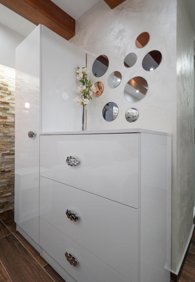 Luxury Boutique Studio บุดวา ภายนอก รูปภาพ